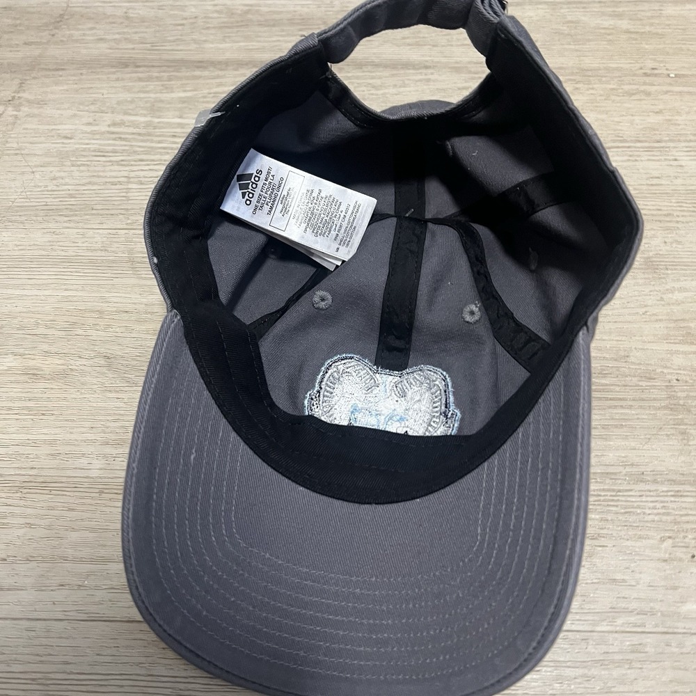 Tufts University Jumbos Adidas Gray Adjustable Hat NWT OSFM NCAA Boston BU BC NE - Picture 5 of 7